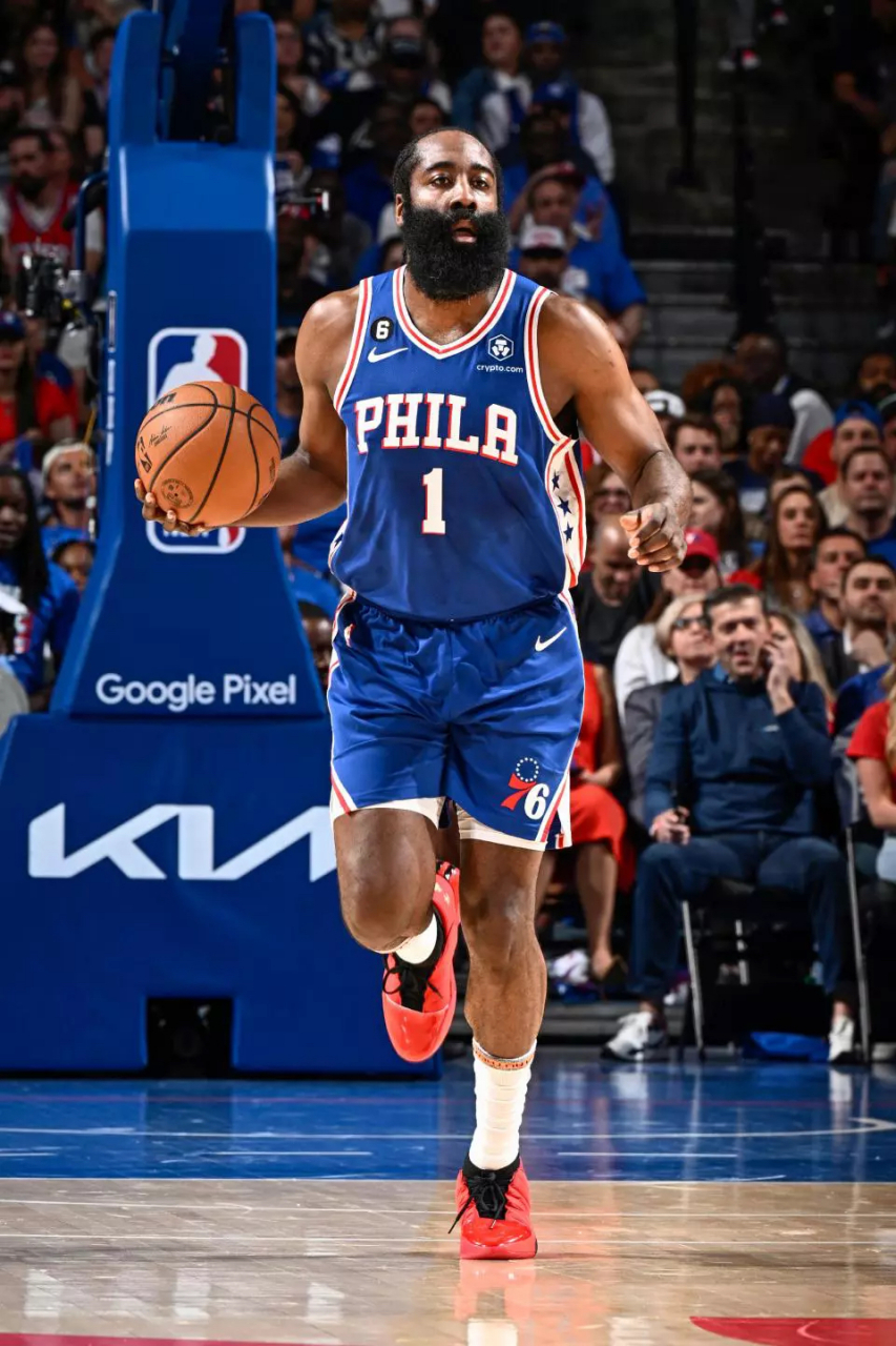 米兰app下载 -费城76人发布备战花絮;今夜强势反弹;NBA季后赛任务艰巨;阵容厚度经受考验的简单介绍