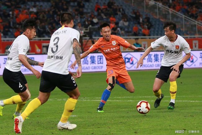 米兰app下载 -波尔图内部会议纪要流出：关键时刻回应争议，中超使命明确，高层口径保持一致 